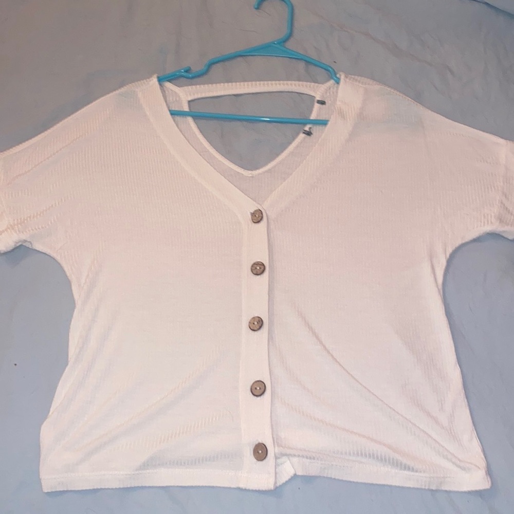 Dillard’s Button Down Short Sleeved Top
